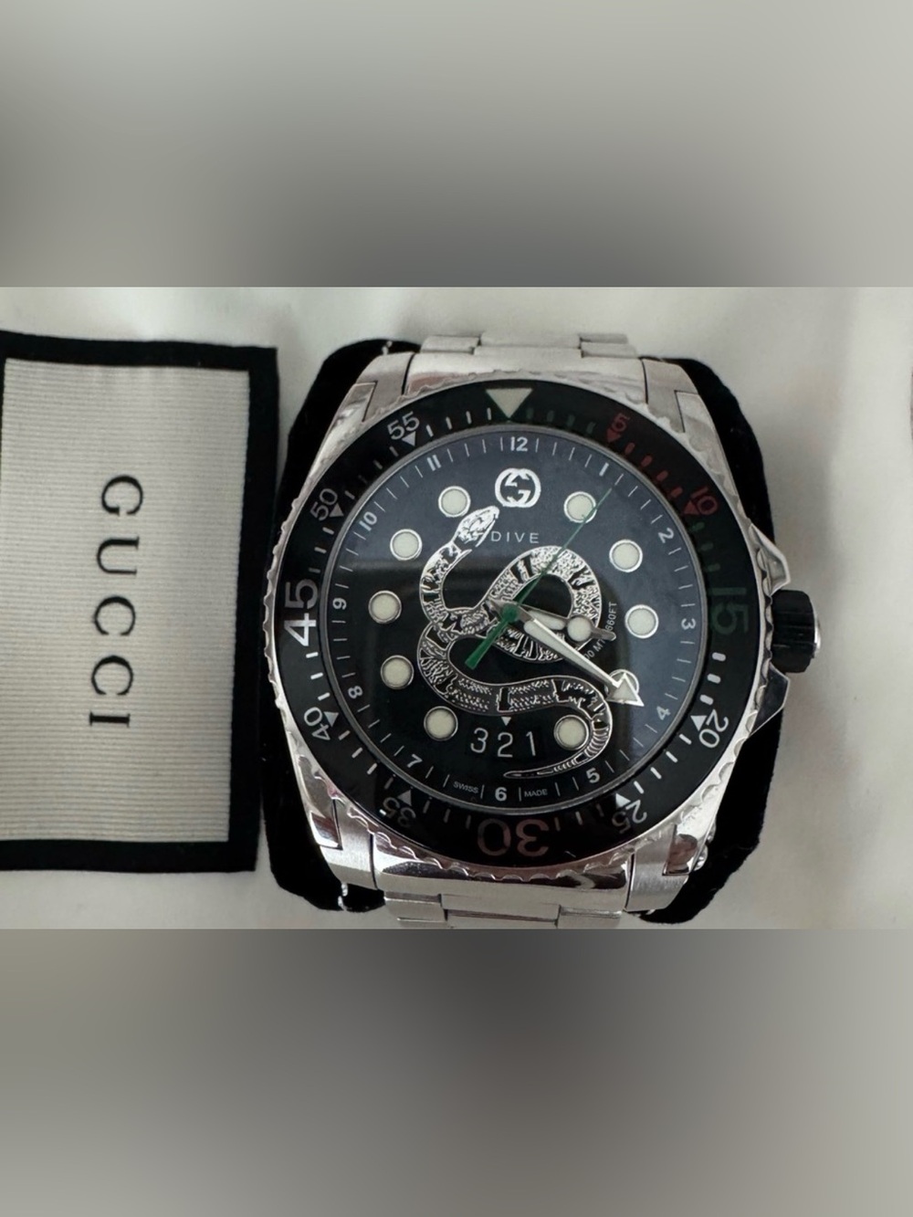 Gucci AUTHENTIC Stainless Steel Silver Watch